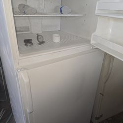 Magic Chef Fridge Apt Size 30 By 66 High 