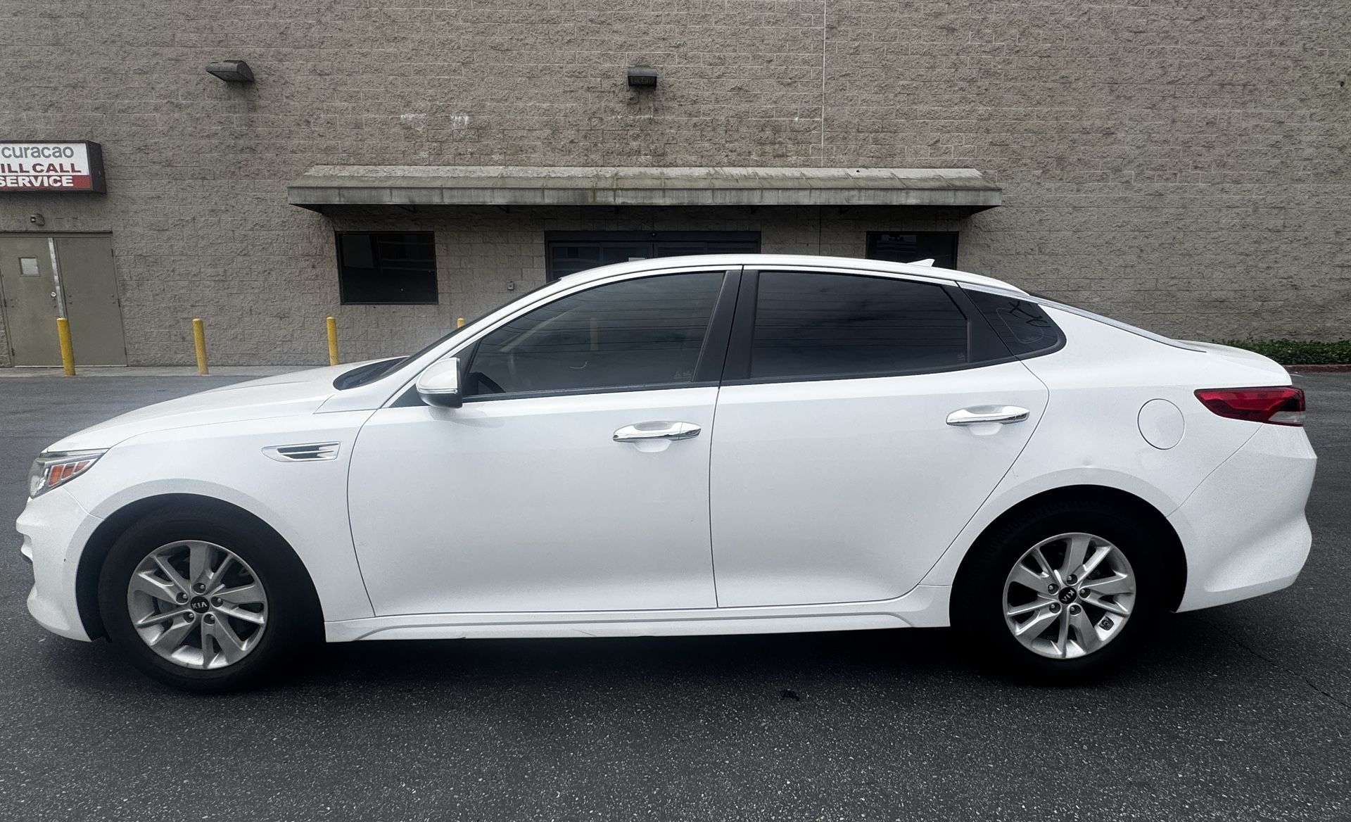 2018 KIA Optima