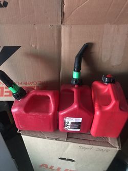 Gasoline fuel can