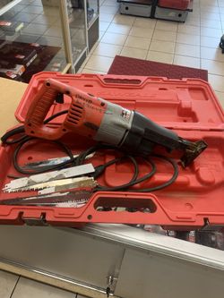 Milwaukee 6509-21 Reciprocating Saw W/ Blades & Case