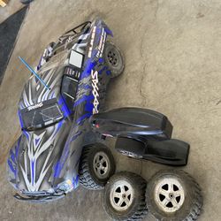 Electric RC Traxxas 2x2