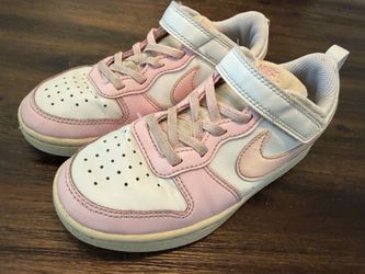 Kids shoes-Nike