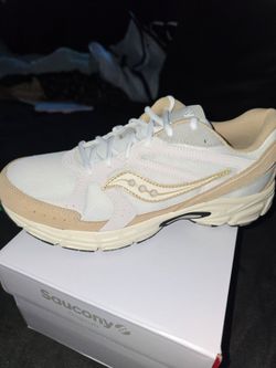 Saucony Originals Low-Top Sneakers