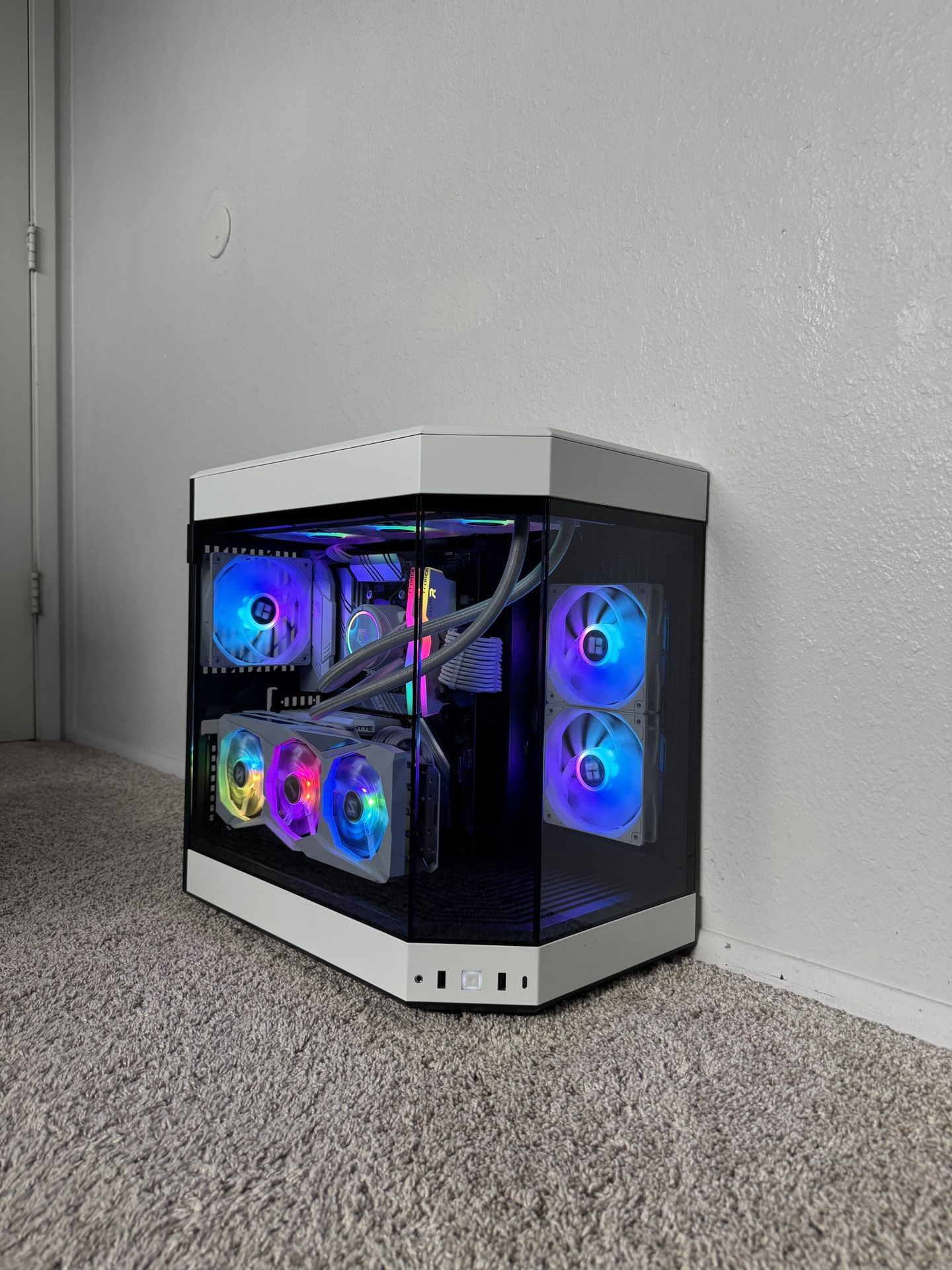 High End Gaming PC (Ryzen 7 5800X3D / RX 7800