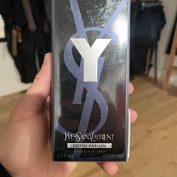 Yves Saint Laurent Y Eau de Parfum