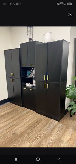 Cabinet/closet