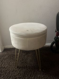 Vanity Chair