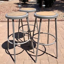 Bar stools 30 inches high
