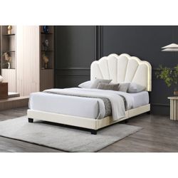 New She’ll Arch Headboard With LED Lights.  Free Delivery!