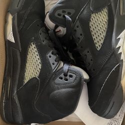 Air Jordan 5 Retro