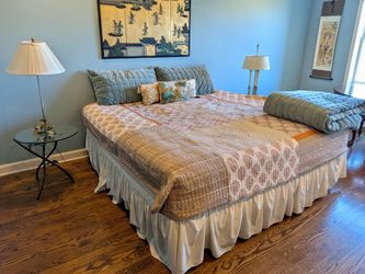 Select Comfort King Bed Matress and Box Spring