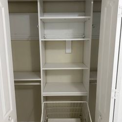 CLOSET SHELF ORGANIZER 