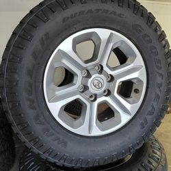 5th Generation 4runner Stock 17" Rims Tires Are Goodyear 265/70R17 