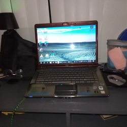 HP Pavilion Dv67000 Laptop