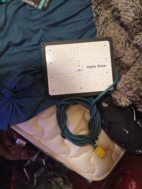 Alpha Grow LED