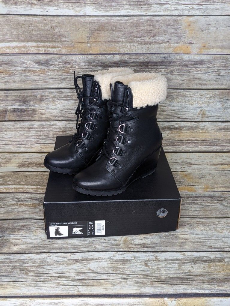 Sorel After hours Shearling Lace Up. Women's Size 8.5 Boots
