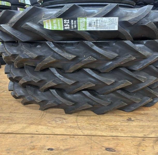 9.5 -22 HARVEST KING FIELD PRO TRACTOR TIRES ALL PURPOSE 180 EACH NEW TIRE
