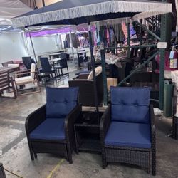 $175! 5pcs Outdoor Set Inbox, Khaki, Or Navy Blue Color (umbrella Not Included)