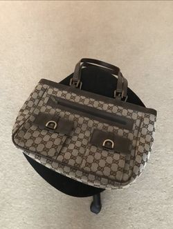 Women’s handbag