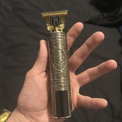 Hair clippers , guards , box