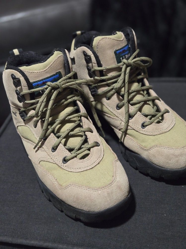 L.L. Bean Tan/ Light Green Ankle Women's Hiking Boots Size 10W Excellent Cond