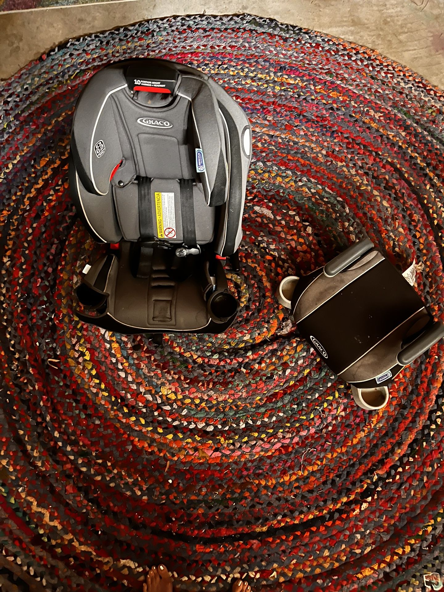 Graco 4ever Car seat And Additional Booster