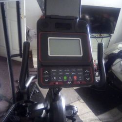 Sole.R.92   Work Out Bike With Heart Mont.