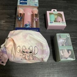 NWT deals Bundle Disney Lilo and stitch facial brush