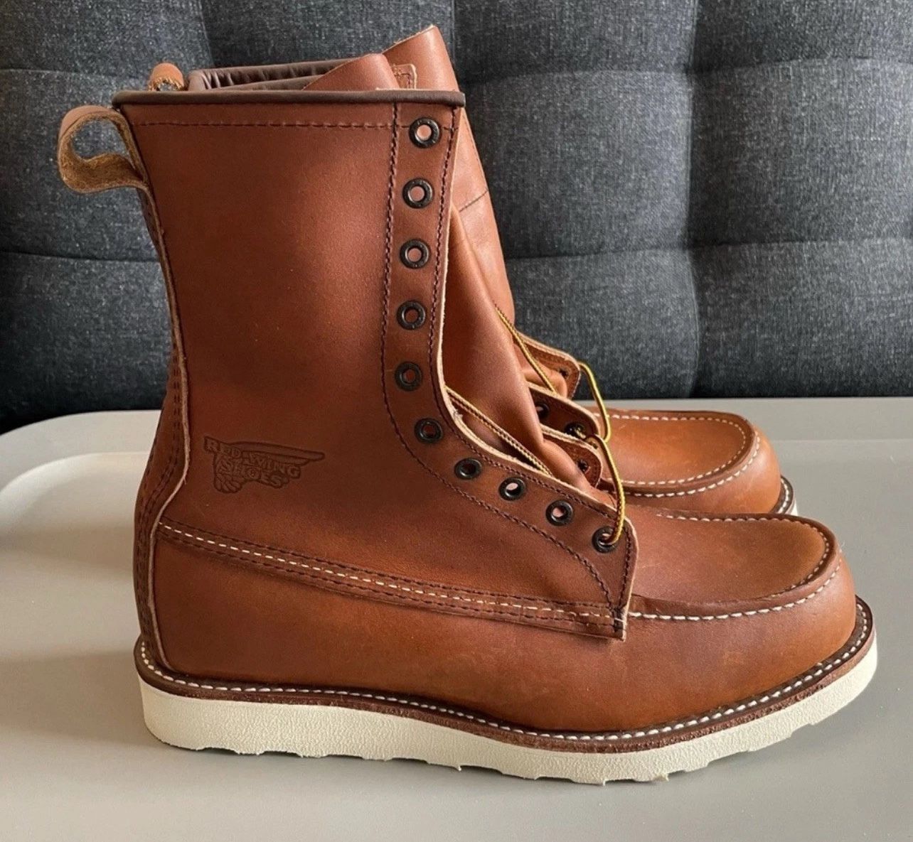 Red Wing Boots 10877 8-inch Classic Mens 11 E2 Wedge Brown Leather