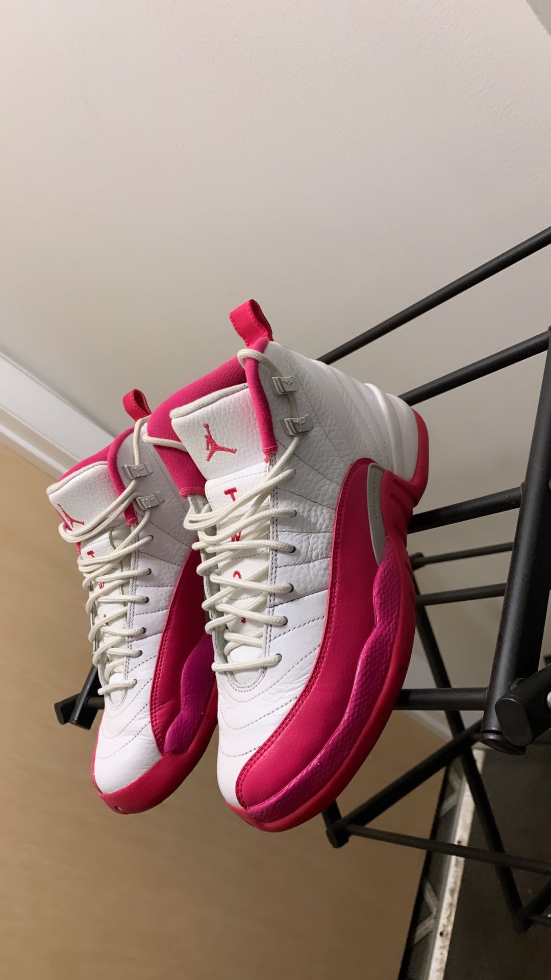 Air Jordan 12 Retro GG Vivid Pink 