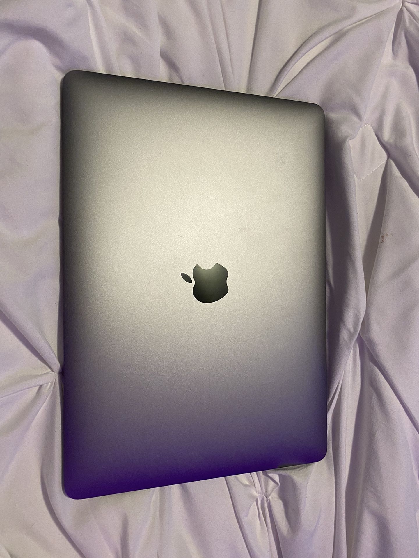 MacBook Pro 2020 13 Inch