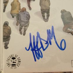 AUTOGRAPHED-The Walking Dead comic - Issue #168
168 - The Walking Dead composed by Robert Kirkman of the Graphic Novels, Horror, Action, Adventure, Sc