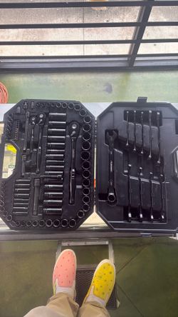 HUSKY mechanic tool set
