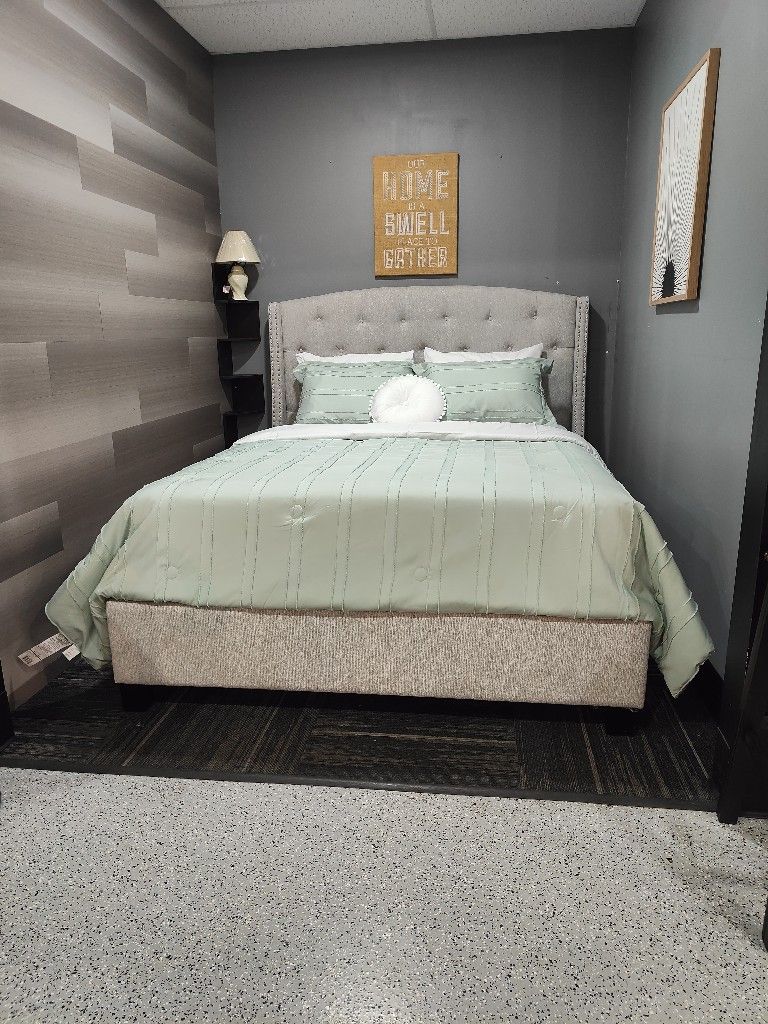 Bedframe 