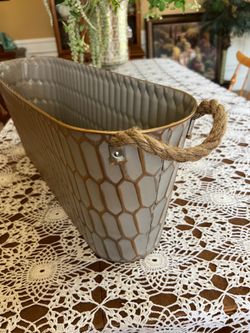 Drink container
