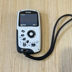 Kodak Play Sport Waterproof 3m/10 ft 1080p Video Camera wested Read  