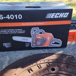 Echo Chainsaw CS-4010  New In Box