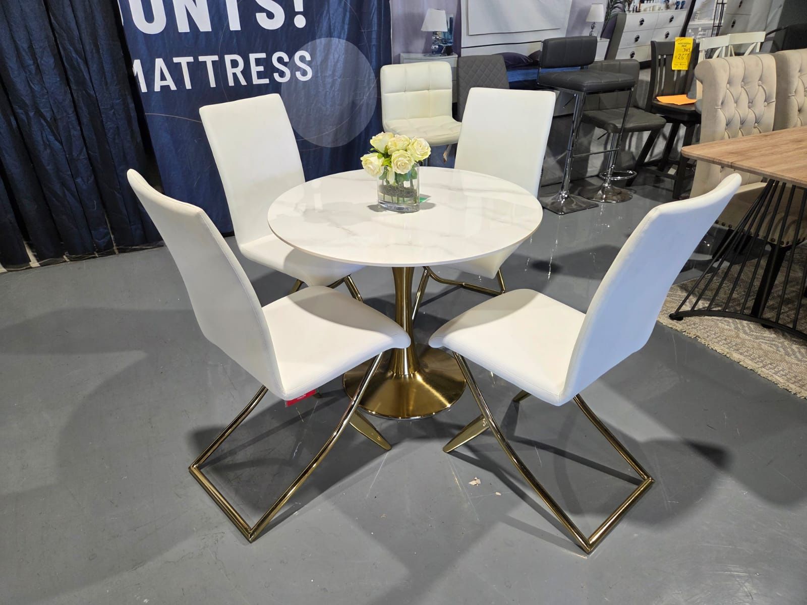 5 PIECE ROUND DINING TABLE SET FAUX MARBLE GOLD BASE 40X40X30