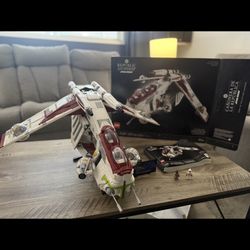 Lego Star Wars UCS Republic Gunship 75309 ERROR ON BOX