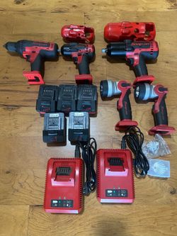 Snap on 18v bundle impact’s drill batteries flashlight charger