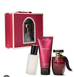 Victorias Secret Perfumes Sets $45 Each 