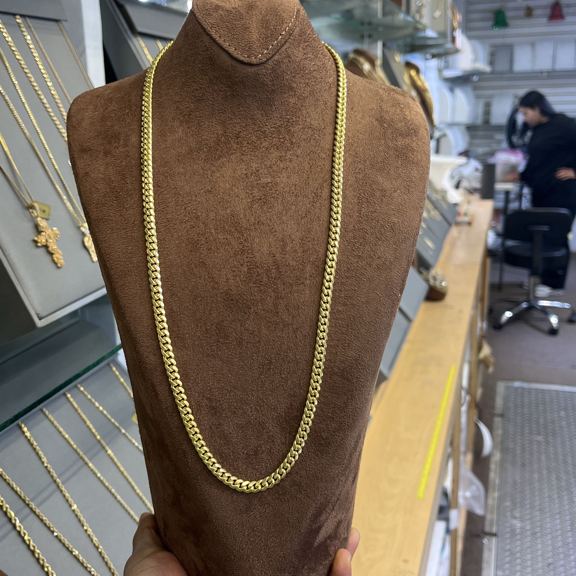 Gold Chain 14 Karat 24 Inch 73.8 Gram