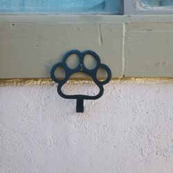 Dog Leash Hanger 