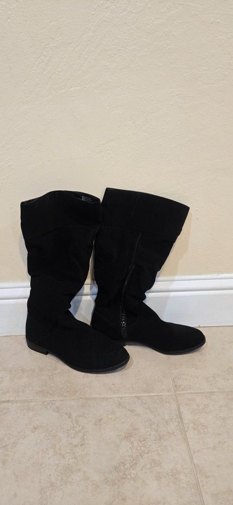 Style & Co Women’s Black Suede Kelimae 7M