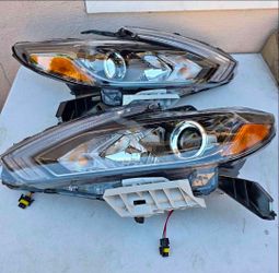16-18 Nissan Altima Headlights Faros calaveras micas luces lamps