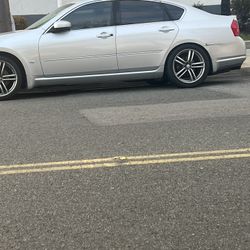 Infinity M45