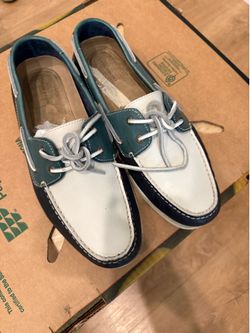 Rockport loafers boat shoes (size 9)