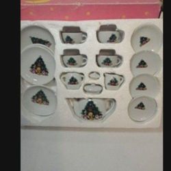 17 Piece Miniature Porcelain Christmas Tea Set -Vintage