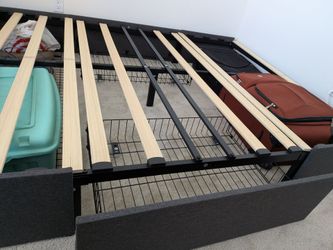 Queen Size Platform Bed Frame with 3 Storage Drawers