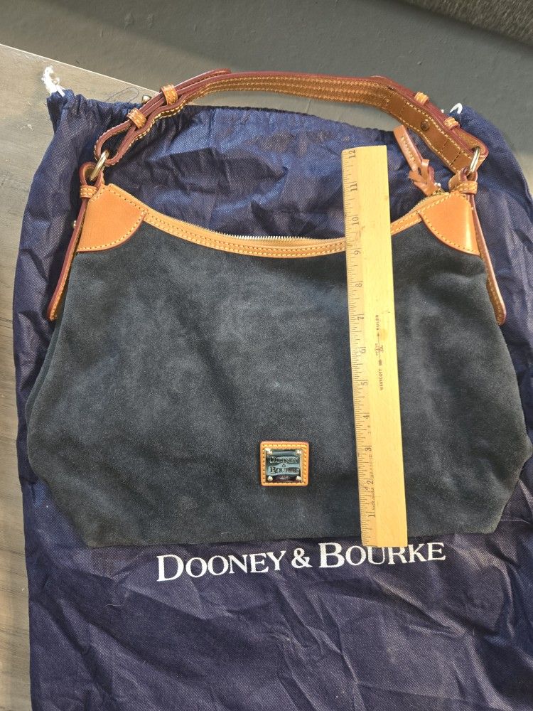 Dooney And Bourke Handbag